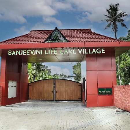 Sanjeevini Life Care Village - A Science Based Non - Invasive Holistic Wellness Destination Kochi Екстериор снимка
